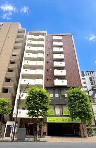 ベルメイゾン浜町　7階
